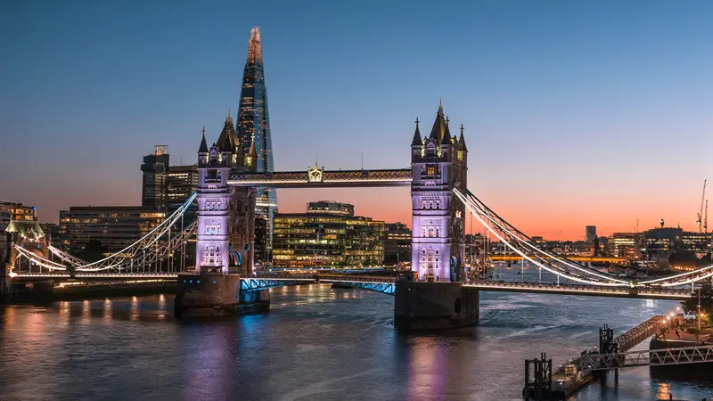 V London za prvomajske počitnice.